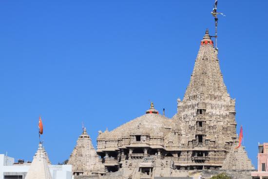 Shree Dwarkadhish Temple